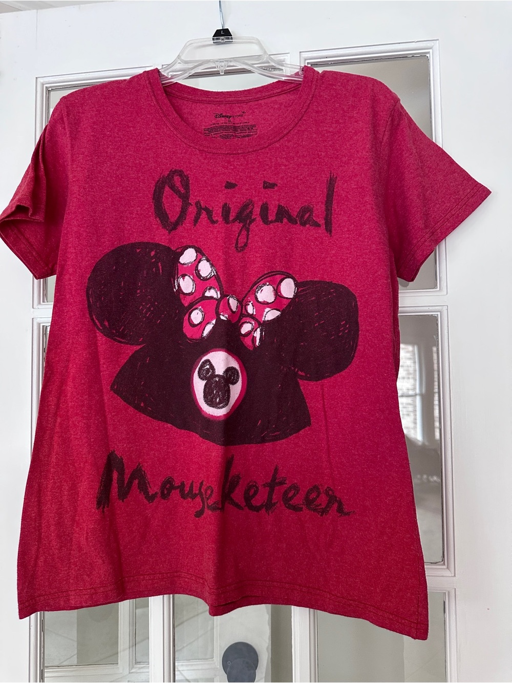 Disney Minnie Mouse Short Sleeve Tee in Red